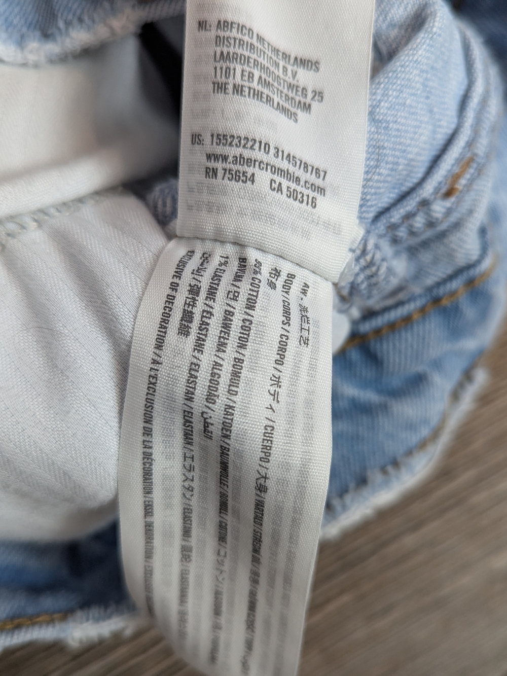 Abercrombie & Fitch 90s Straight Ultra High Rise Jeans Size 8 R 29 Split Front - Picture 13 of 14